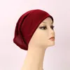 Donne musulmane Interno Hijab Foulard Cap Islamico Modale Underscarf Cappelli Hot Ninja Sciarpa Ramadan Cotone Elasticizzato Cofano Caps A772 319 U2