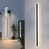 Moderna LED À Prova D 'Água IP65 Ao Ar Livre Longo Lâmpada De Parede De Alumínio Garden Garden Patamar Sconce Light 110V 220V Black Sconce Luminária