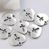 Cross Cut Heart Charm Pendants Smycken Göra DIY Handgjorda Craft 17x16mm Antik Silver 150pcs