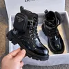 Botas de menina 2022 primavera moda preto estilo britânico tornozelo crianças couro PU maré crianças sapatos de inverno mais veludo