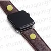 Läderarmband Smarta band till Apple Watch Band 7 6 4 3 Series iWatch 41mm 45mm 44mm 40mm Länkrem Modedesigner Guldnitarmband Lyxblomma Män Kvinnor