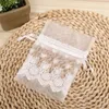 Gift Wrap White Organza Sweet Bag Mini 10x14CM LACE DrawString Pouch Storage Smycken Förpackning Makeup Party Wedding Favors för gäster