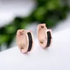 Boucles d'oreilles Huggie en coquille naturelle de conception classique bijoux en acier inoxydable plaqué or rose