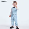 Top i Springautumn Baby Boy Gentleman Garnitur Biała Koszula z muszką + Paski Kamizelka + Spodnie 3 sztuk Formalne ubrania dla dzieci Zestaw 211104