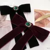 Pins, broscher Ankomst Stora Bowknot Woman Bowtie Glänsande Rhinestone Enkel Båge Tie Mode Tillbehör Trendig Skjorta Brosch