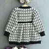 Humor Bär Herbst Mädchen Herbst Kleid-Stil Tops 2022 Baby Gestrickte Boden Hemd Baby Pullover Kinder Kleidung Plaid Kleid 211224