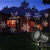 12 Muster Weihnachten Laser Schneeflocke Projektor Halloween Outdoor LED Disco Lichter Hausgarten Stern Licht Innendekoration Y201015