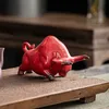 Creative Ceramic Red Cattle Beeldjes Ornamenten Woondecoratie Ox Standbeeld Woonkamer Office Desktop Dierlijke Figuren Decor 210607