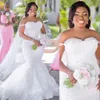 2021 Afrikanska Sexiga Crystal Mermaid Bröllopsklänningar Bridal Bröllop Klänningar Off Axel Ärmlös Lace Appliques Beaded Elegant Robe de Marie Plus Storlek