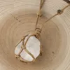 Collier enveloppe de corde en pierre naturelle Colliers de pendentif en cristal rose irrégulière
