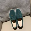 Designers LP Flat Shoes Soft Bottom Casual Shoe Women Loafers Summer Loafer Sheos Walk Autumn Leather Highend Metal Buckle Outsol2525357