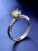 Nymph Moissanite Diamond 1.0ct d cor 925 esterlina prata estilo clássico jóias festa de casamento anel aniversário para as mulheres
