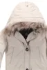 2023 Winter Down Jackets Hoodie Real Wolf Pälshållare Kvinnsjacka dragkedja Vindtät och vattentät kappa varma rockar Kvinnor utomhusparka