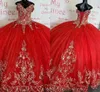 2022 vestido de baile inchado quinceanera vestido princesa ouro bordado baile frisado doce 16 vestir ombro mangas curtas tule