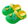 Été enfants dessin animé pantoufles garçons et filles trou sandales bébé maison en plein air chaussures lumineuses mignon coloré sandales dinasour 210713