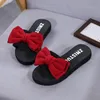 Kobiety Slipper Summer Bowknot Non Slip 2021 Flannelette Kwiat Lady Flip-Flops Fashion Beach Shoes