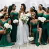 Gröna brudtärna klänningar från axelgolvet längd Satin Sidan Slitsan Anpassad Made Plus Size Maid of Honor Gown African Vestido 403 403