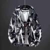 Federmännerjacke leuchtend Hip Hop Retro Farbe Patchwork Jacken Windjacke Streetwear Titel Hipster plus Größe 5XL 6XL 7XL 211103