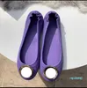 2021 luxury designer dress shoes Paris ladies leather round head ballet flats casual soft heel design 5556