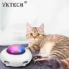 Katter Teaser Leksaker Interaktiva dockor UFO Feather Stick Spinning Pet Turntable Catching Training Elektroniska komponenter 210929