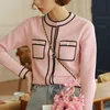 Runway Pink Cardigan Crop Top Luxury Recortado Cardigan Mujeres Cuello redondo Solo pecho Punto Cardigan Suéter corto Abrigo 210917