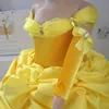 Gelbe Kristalle 2021 Blumenmädchenkleider Retro Ballkleid Brautkleider für kleine Mädchen Vintage Kommunion Festzug Kleider Kleider F2142