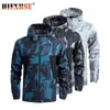 Giacca tattica militare Shark Soft Shell da uomo Cappotto sportivo da esterno impermeabile traspirante primavera mimetico sottile 210928