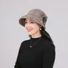 Beanie/Skull Caps Autunno e inverno Cappello da donna Scozzese di cotone Secchiello Moda Flanging Mother Elegante regalo Pros22