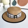 Summer Panama Designer Style Letter Strips Handwoven Ladies Straw Hat Highquality Raffia Bucket Hats Wide Brim Cap188S274985474121272I