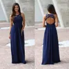 2021 Impero Country Blu navy Top in pizzo Abiti da damigella d'onore Gioiello Collo Backless Chiffon Illusion Lunghezza del pavimento Lungo Junior Wedding Guest