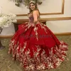 Robes de Quinceanera rouges gonflées 2021 Spaghetti Strap avec jupe en tulle à volants en dentelle dorée Applique Custom Made Sweet 16 Prom Party Dress Birthday