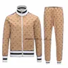 2021 Höst Mens Designers TrackSuits Jogging Suit Män Tracksuit Pullover Running Sweatshirt Man Kortärmad byxor Fashion Sweat Track Suits M-3XL