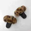 NXY Tofflor Partihandel Custom Hot Fashion Fur Slide Slipper Soft Outdoor Indoor Luxury Summer Fur Slides Barn Slipper 220124