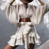 Kadınlar Katı Dantel Kemerli Elbise Sonbahar Zarif Bayanlar Yuvarlak Yaka Tek göğüslü Basamaklı Ruffles Mini Elbiseler Oymak 210706