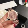 Marca relógio feminino menina cristal triângulo estilo metal banda de aço relógios de pulso quartzo gs 37249c