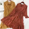 Age-reducing Small Broken Flowers Loose and Thin, Tie-collar Bowknot Waist Mid-length Dress 210709