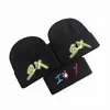Örme Şapkalar Dalga Kap Mektup Nakış Bükülasyon Moda Skullcap Caps Erkek Hip Hop Seyahat Punk