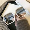 نظارات شمسية Hoge Kwaliteit Merk Ontwerp Vrouwen Zonnebril Luxe Bril Lady Vierkante Vrouw 2021 Roze Blauw Lens Mannen