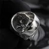 Gothic Men039s Black Skull Ring 316L Pierścień ze stali nierdzewnej Band motocyklowy Biker Party Mashing Biżuteria Mężczyzna Bijoux26016734192376