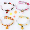 Fournitures pour chat cloche de fruits pour animaux de compagnie boucle de sécurité réglable ananas collier de fraise collier d'accessoires pour chats et chiens