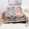 Геометрическое одеяло для одеяла для кровати Супер мягкая вязаная полоса Поперечная распад теплый диван и броски 130x170 см манты