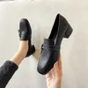 Mocassins en cuir de Style anglais pour femmes, chaussures Oxford souples, décoration de chaîne pour filles, faites à la main, grande taille 41 42 43