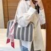 쇼핑백 캔버스 줄무늬 여성을위한 큰 토트 대용량 핸드백 패션 숄더 가방 숙녀 구매자 겨드랑이 높은 품질 지갑 220307