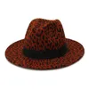 Chapeau Fedora en feutre à large bord pour femmes Casquette Trilby Panama à imprimé léopard avec bande Polyester à large bord Hommes Fedora Panama Chapeaux