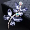 Pins, broscher Elegant Shinning Glass Crystal och Rhinestones Leaf Flower Butterfly Pins För Kvinnor Mode Smycken Gåvor År