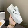 Casual canvas schoen man vrouw mannen vrouwen schoenen rubber platform geïnspireerd door motorcrossbanden definieert een ongebruikelijk ontwerp van deze nylon