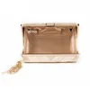女性のためのファッションタッセルクラッチブライダルショルダーバッグ2021イブニングラグジュアリーハンドバッグ財布財布の結婚式のハンドバッグ