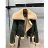 Sude Coats Vestes Femmes Faux fourrure en peluche Extérieur Extérieur Femelle Bomber Veste d'hiver Mode Fashion Vintage costume Harajuku gothique