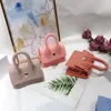 Kids Mini Jelly Bag 2021 Primavera verão PVC Candy Color Crossbody Bags para meninas pequenas bolsas de moeda pequenas bolsas de garotinha1151324