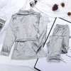 Fluwelen warme pyjama's voor vrouwen gewaden en broek Solid Pocket lange mouw dikke huiskleding herfst nacht pak winter casual 211211